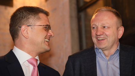 ĐILASOV FRONTALNI UDAR NA JEREMIĆA Gazda opozicije počeo rat protiv nekadašnjeg koalicionog partnera
