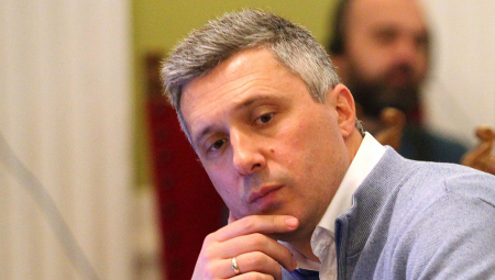 Boško Obradović podneo ostavku na mesto predsednika Dveri