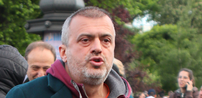 KAKVA AMEBA OD ČOVEKA!  Trifunovića proterali iz Hrvatske, a on sad u islamističkim medijima brani Severinu i pljuje Srbiju! (FOTO)