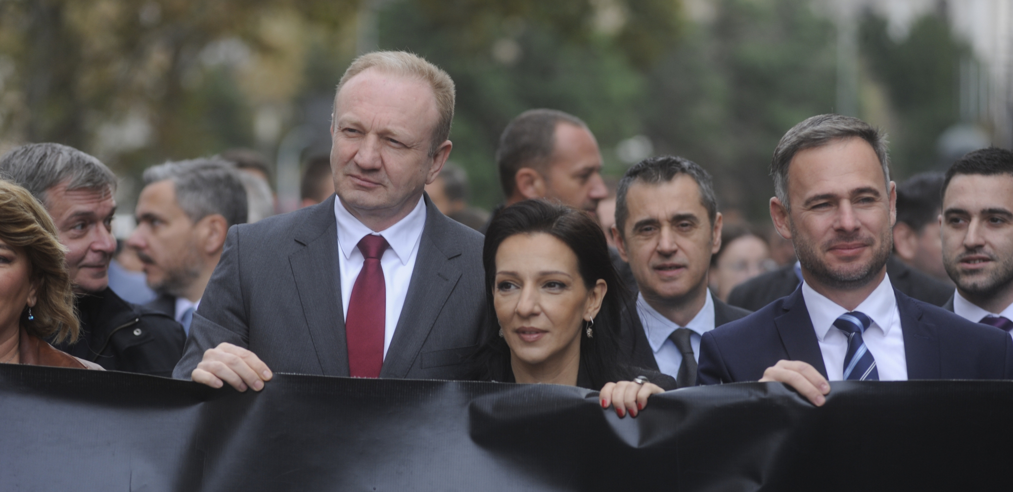 KOMUNJARSKA POSLA Đilas i Marinika bi da opoziciju vodi “proglasovka” Ivanka Popović jer je iz dobre komunističke porodice! (FOTO)