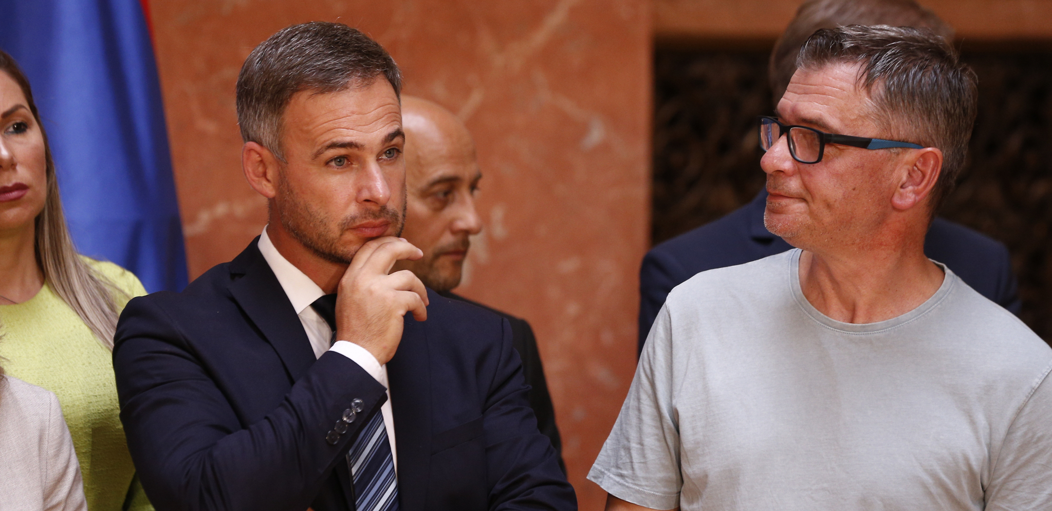 "MANDATI ĆE IM SLUŽITI SAMO DA PRIMAJU PLATE" Jovanović za Alo!: Ponavljač Aleksić i ostali treba da znaju...