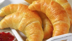 TRIK KOJI PRIMENJUJU PEKARI Stavite jednu kašičicu ovoga u testo, hleb i kifle će dugo ostati sveži