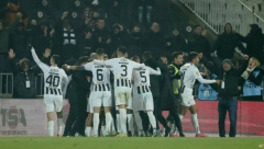 VELIKO SLAVLJE U HUMSKOJ Partizan pobedio Zvezdu i završio godinu na prvom mestu (VIDEO)