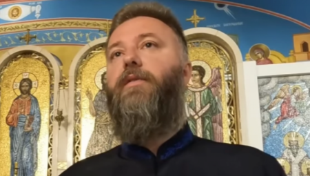 ''SIPALI MU RAKIJU, ZAKOPALI GA DOPOLA, SAMO MU GLAVA VIRILA''! Otac Predrag Popović ZGROŽEN paganskim običajima na srpskoj svadbi, odmah se OGLASIO! (VIDEO)