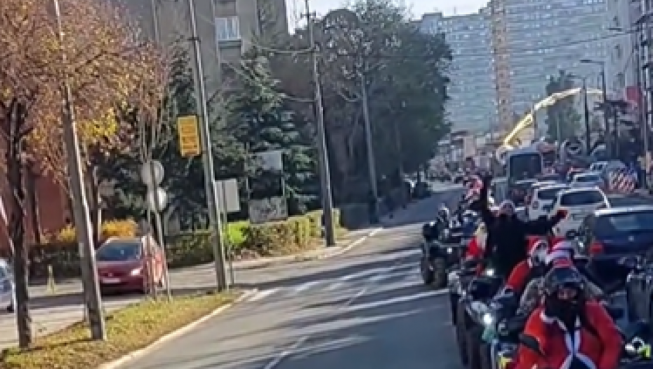 KOLONA KVADOVA PROJURILA KROZ BEOGRAD Niko se na njih ne ljuti, svi ih gledaju sa divljenjem (FOTO/VIDEO)