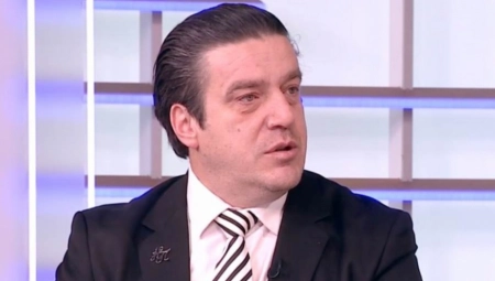 DA LI ŠEF MORA DA VAM PLATI DUPLU DNEVNICU ZA PRAZNIČNI RADNI DAN? Ovo se pitaju svi Srbi, advokat rešio misteriju