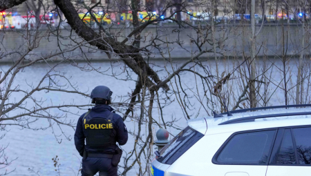 NA FAKULTETU UBIJENO NAJMANJE 11 LJUDI Novi detalji masakra u Pragu: "Napadač skočio i poginuo!"