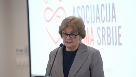 OGLASILA SE DANICA GRUJIČIĆ ZDRAVLJA Evo šta ministarka zdravlja kaže o produžetku raspusta