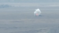 GROBLJE ZA NATO ORUŽJE I OKLOPNA VOZILA Tenkovi lete u vazduh, eksplozija epskih razmera(VIDEO)