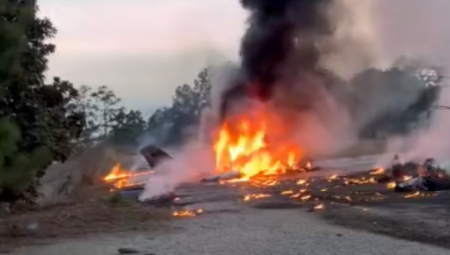 SRUŠIO SE AVION Ima mrtvih (UZNEMIRUJUĆI VIDEO)