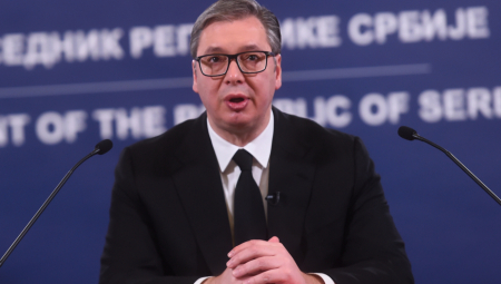 HRVATI OPET UDARAJU NA VUČIĆA Hoće da mu zabrane da se slobodno kreće!