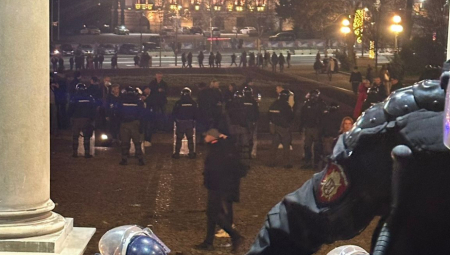 POVREĐENI POLICAJCI U STABILNOM STANJU Jedan od njih će danas biti operisan