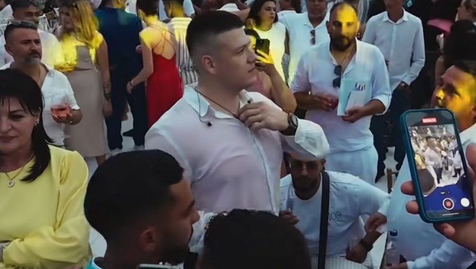 BRENA I SLOBA RADANOVIĆ UZELI MILION EVRA, ALI NI TO NIJE SVE O ovako velikim parama sanjaju i svetski milioneri