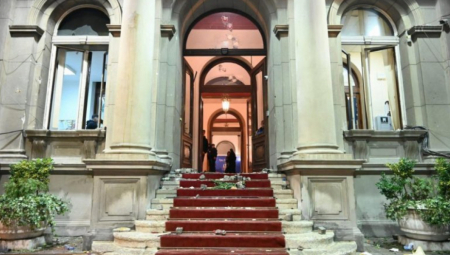 JUTRO POSLE HAOSA KOJI JE IZAZVALA "SRBIJA PROTIV NASILJA" Evo šta su uradili od Skupštine grada Beograda (FOTO)