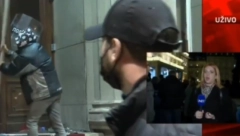 ĐILAS DOVUKAO FANTOME IZ KLADOVA Nasilno otimaju izbornu pobedu Vučiću! (VIDEO)
