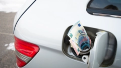 ŽENA PROVALILA SISTEM NA PUMPI, MESECIMA TOČILA BESPLATAN BENZIN Usledilo je neprijatno iznenađenje