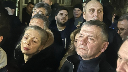 ĐILASOVA OPOZICIJA OPET PRETI NASILJEM Ćuta najavio: Nećemo ostati mirni!