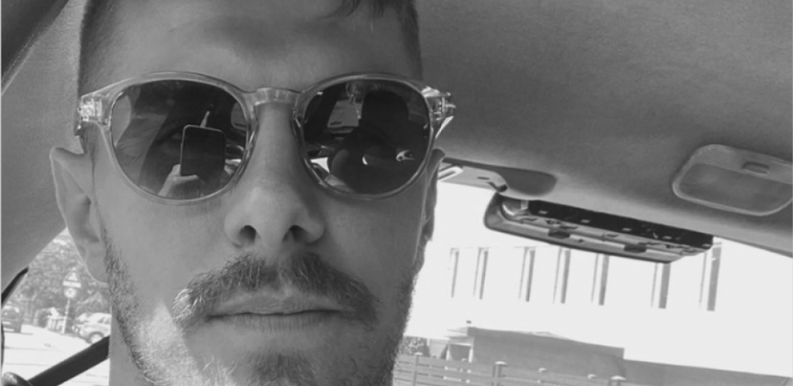 POLICIJA ISPITUJE SMRT JANJUŠEVOG BRATA Otkriveni novi detalji nakon što je pronađen u stanu, evo šta je odmah naloženo