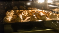 PAPIR ZA PEČENJE STAVITE NA DNO RERNE, VIDEĆETE ZAŠTO Odmah isprobajte ovaj trik