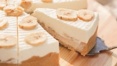 VOĆNI ČIZKEJK SA BANANAMA Slatka harmonija u spoju sa keksom
