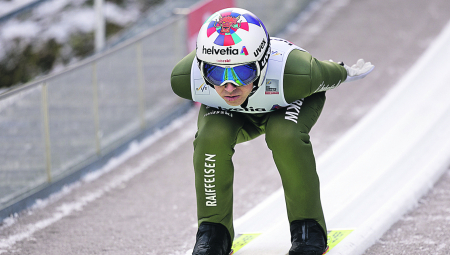 AMAN, ZAMAN Švajcarac se sprema da skače u 43. godini! Organizatori samo vrte glavom...