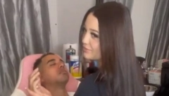 NE PITAJU ZA CENU Svi muškarci se otimaju da ih Vera šiša, a kad vide zbog čega, ženama ne bude dobro