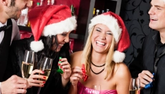 PAZITE DA VAM NE PRESEDNE ZABAVA Ovo je najneprijatnije pitanje koje možete da postavite ljudima tokom praznika