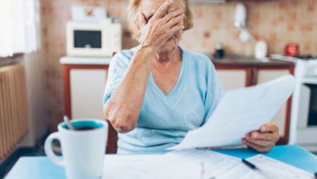 OVI RAČUNI ZASTAREVAJU POSLE GODINU DANA Jedna stvar je obavezna da vam izvršitelji ne bi zakucali na vrata