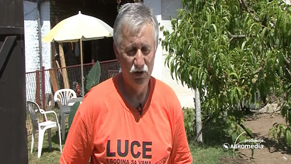 MARKO DONEO "ČUDO" U SELO, MEŠTANI BILI ŠOKIRANI! Sada ceo komšiluk može da se kupa kod njega (VIDEO)