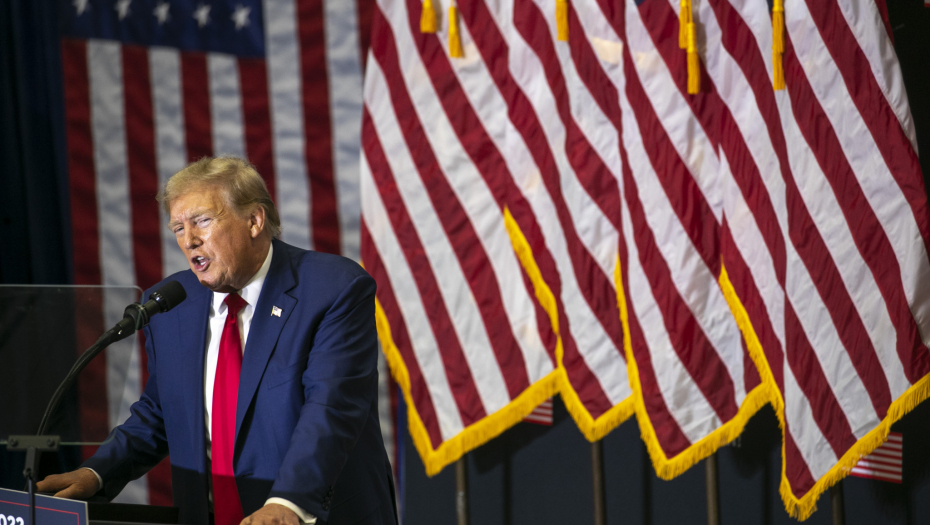 "ŠTO VIŠE PROGANJATE TRAMPA SVE JE POPULARNIJI" Poruka u SAD: Desetine miliona nezadovoljnih će rasturiti zemlju