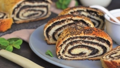 MAKOVNJAČA Sa sočnim nadevom i mekanim testom, prste da poližete