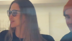DA LI JE NA POMOLU NOVA LJUBAV? Anđelina Džoli uhvaćena sa nepoznatim muškarcem, šuška se da je opet zaljubljena