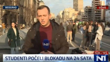 MALTRETIRAJU NAROD DA BI ONI PRAVILI KOTLIĆ NASRED NAJPROMETNIJE ULICE U BEOGRADU!