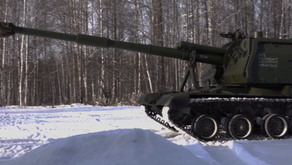 RUSKA VOJSKA IMA NOVU ZVER Kako izgledaju modernizovane haubice „Msta-S“ (VIDEO)