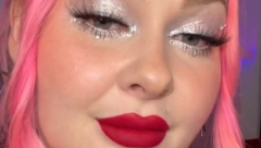 "ICY MAKEUP" JE SAKUPIO PREKO 3 MILIONA PREGLEDA NA TIKTOKU  Vrtoglavo popularnom trendu nije odolela ni Hejli Biber, a evo i zašto!