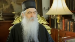 VLADIKA IRINEJ Rasrbljenici i srbomrsci montenegrinskog kova koriste termin „Crkva Srbije“