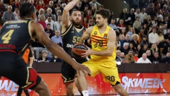 SA POLA GASA Obradovićev Monako razmontirao Barselonu