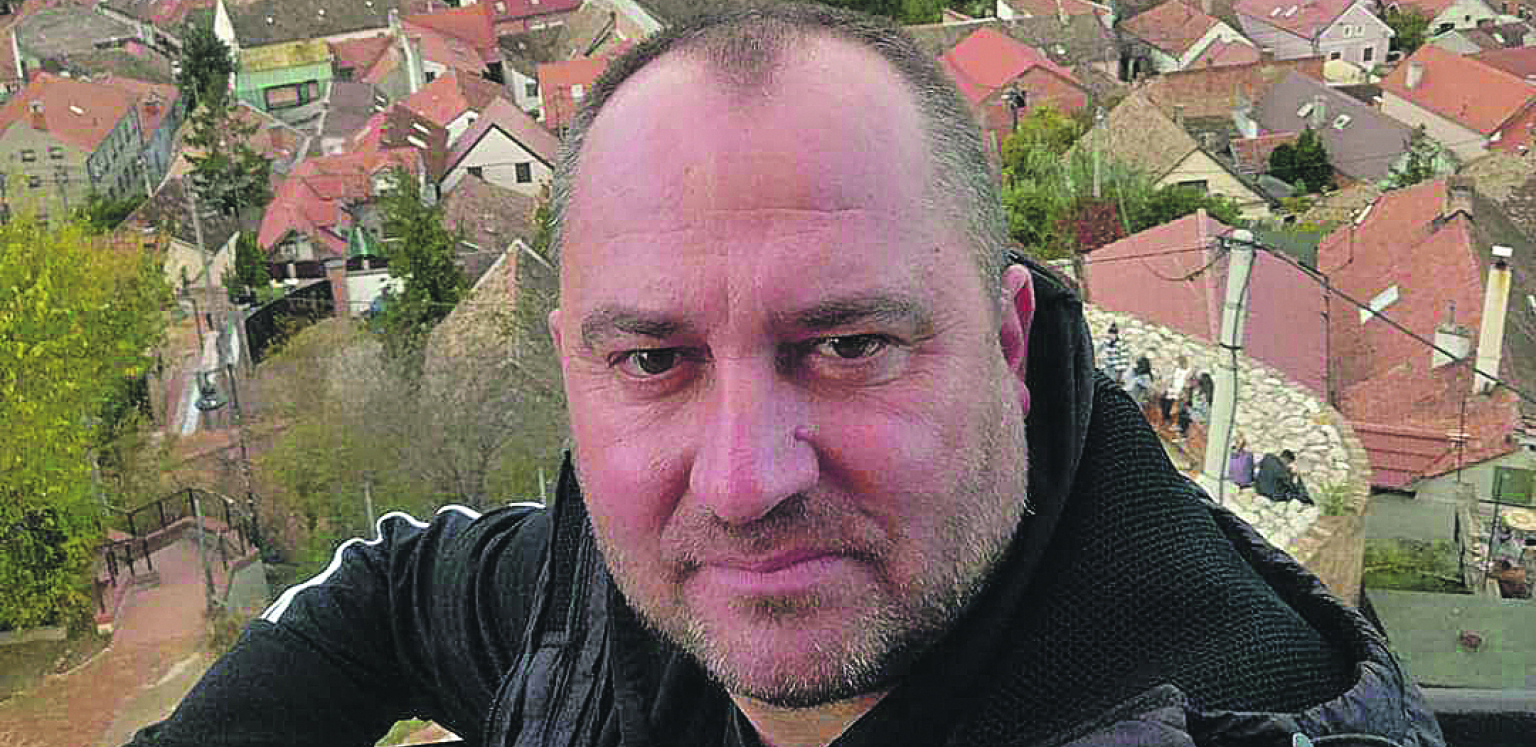 DRAMATIČNA NOĆ SA SREĆNIM KRAJEM Padobranac porodio komšinicu, pa postao bebin kum!