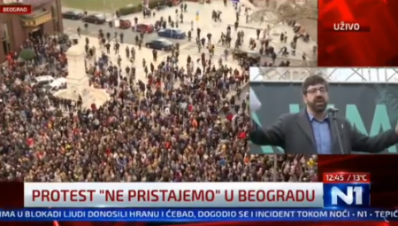 LAZOVIĆ, 43-GODIŠNJI STUDENT PRETI: Vlast osvajamo na ulici!