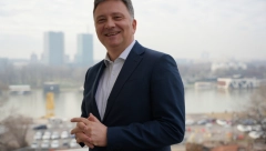 RED BI BIO I DA SKINEM PRAŠINU SA GITARE! Ministar Mihailo Jovanović otkrio nam je šta bi voleo da pronađe ispod jelke