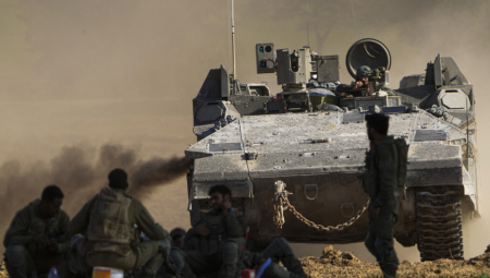 CRNI DIM SE DIŽE U NEBO, EKSPLOZIJA JE OGROMNA! Isplivao jeziv snimak udara na Hiam (FOTO/VIDEO)