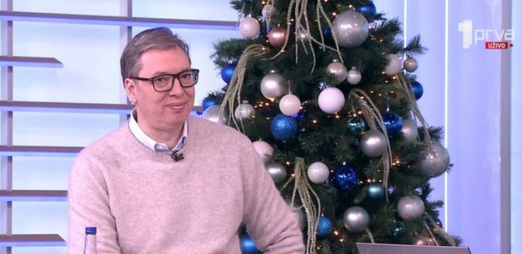 ZA GODINU I PO DANA PROSEČNA PLATA U SRBIJI BIĆE HILJADU I PO EVRA! Vučić: Narednih šest meseci za nas će biti užasno teški