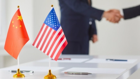 Si i Bajden razmenili čestitke povodom 45. godišnjice diplomatskih odnosa