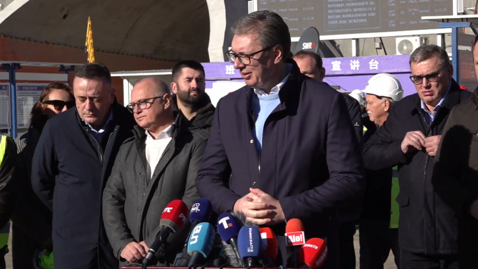 PENZIJE ĆE JOŠ DA RASTU, MINIMALAC JE SKOČIO NA 47.300 DINARA! Vučić: Biće toga još!