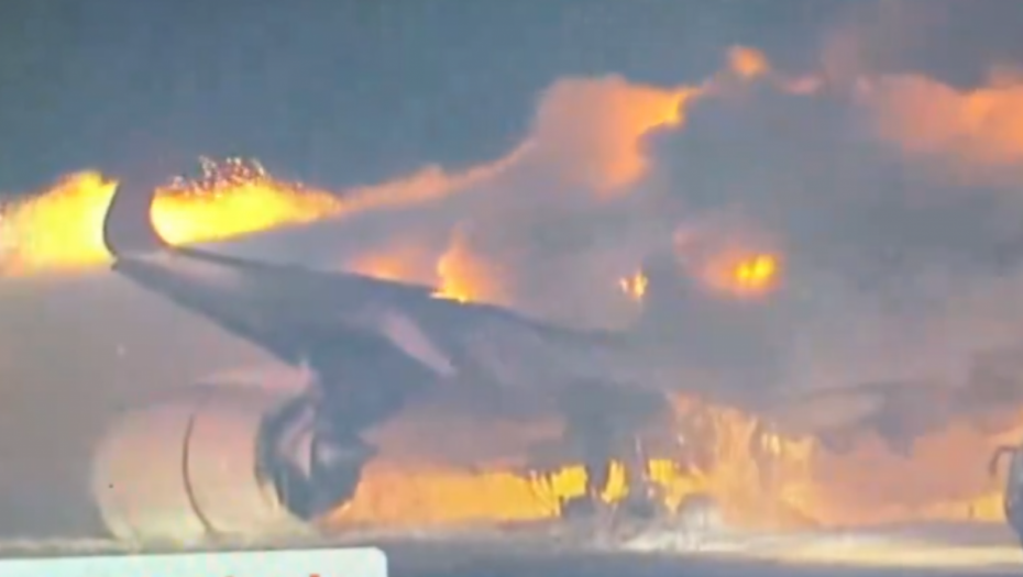 OSTALI SAMO DUGMIĆI Vojska raznela tri MiG-29, radila kasetna municija (VIDEO)