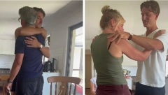 "TVOJI RODITELJI IMAJU NA ŠTA DA BUDU PONOSNI" Sin obradovao svoje roditelje za Božić, njihova reakcija govori sve