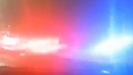 SILOVIT UDES KOD AERODROMA Auto se zabio u zaštitnu ogradu (VIDEO)