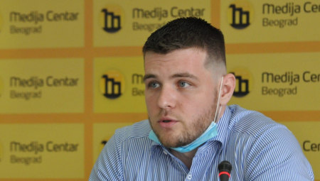 EVO KAKVO LAŽNO ISTRAŽIVANJE SU OBJAVILI ĐILASOVI I ŠOLAKOVI MEDIJI 4 SATA PRE IZBORNE TIŠINE!