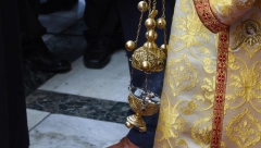 POP I POPADIJA ZLOSTAVLJALI DECU? Proneverili milione, u stanu nađen nakit vrednosti skoro 500.000 evra