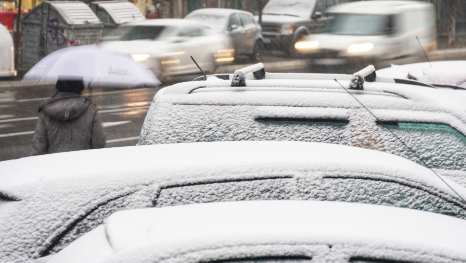"NE VOZITE SA LETNJIM GUMAMA, KO BOGA VAS MOLIM" Načelnik saobraćajne policije se obratio vozačima